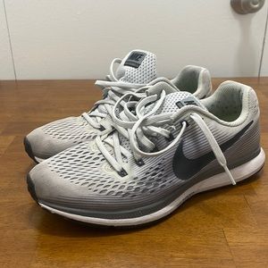 Nike Zoom Pegasus 34 sneakers